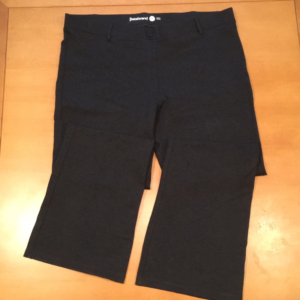 Betabrand charcoal bootcut yoga dress pants